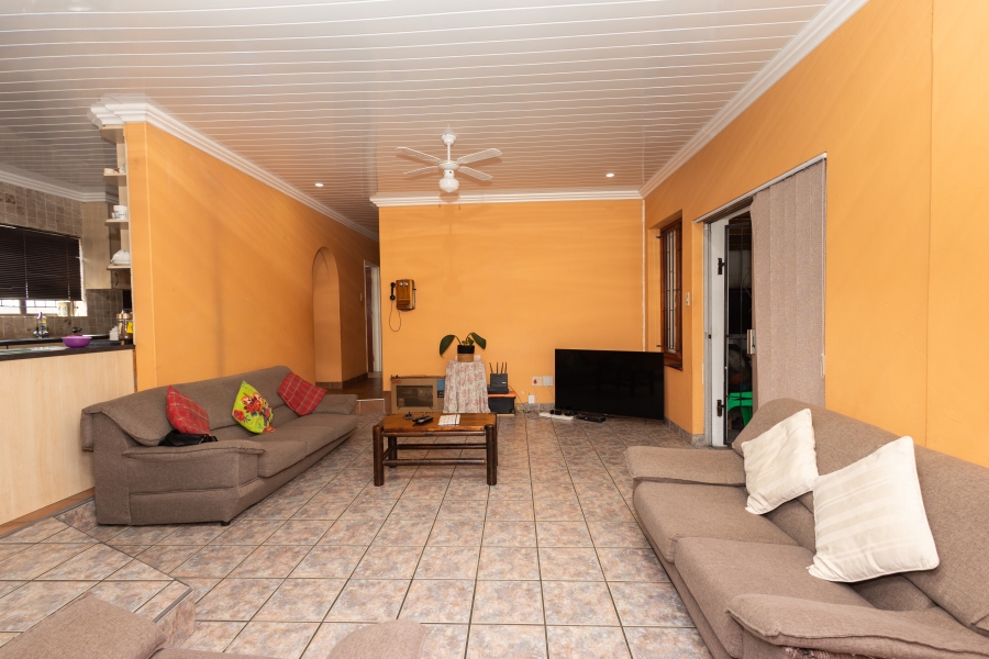 4 Bedroom Property for Sale in Riverton Western Cape